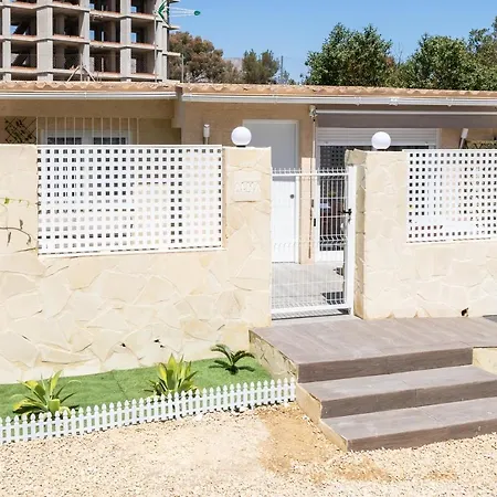Holiday home Alma Con Terreno Privado Y Parking Compartido - A 800m De Playa Poniente *